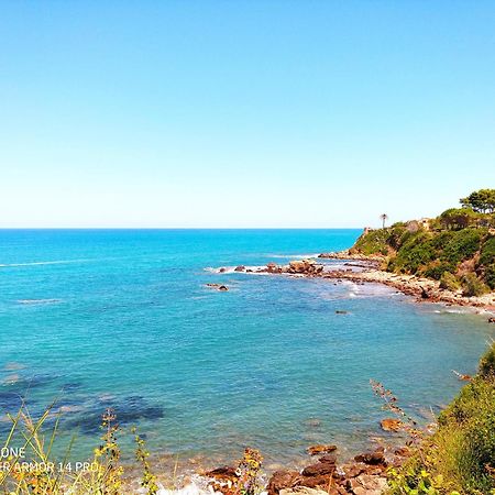 Stanza In Villa Con Giardino Vista Mare Cefalù Buitenkant foto