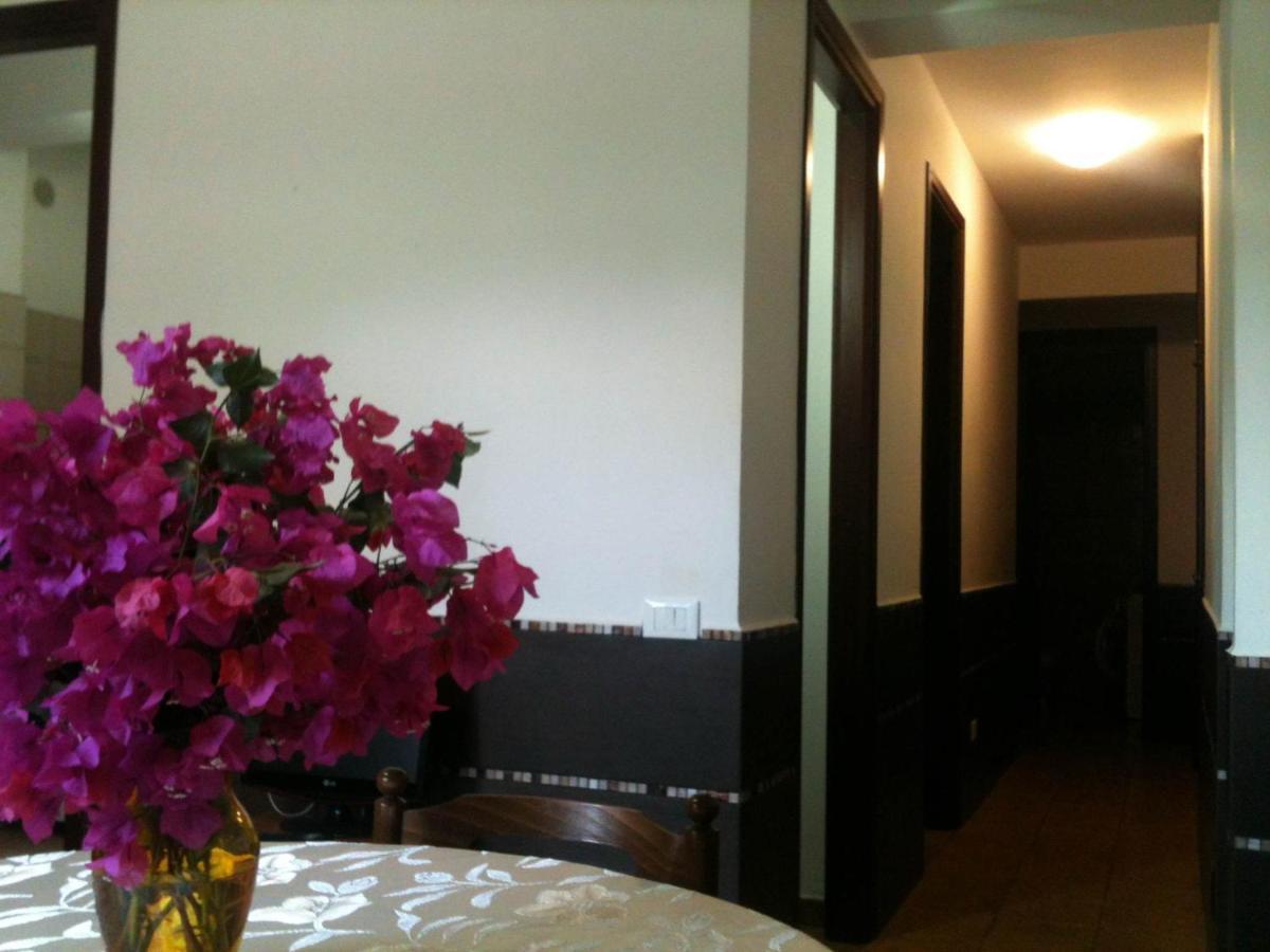 Stanza In Villa Con Giardino Vista Mare Cefalù Buitenkant foto