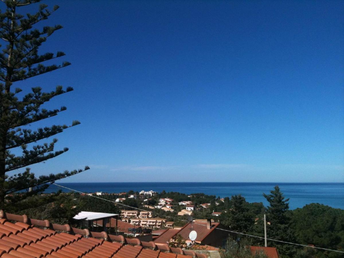 Stanza In Villa Con Giardino Vista Mare Cefalù Buitenkant foto